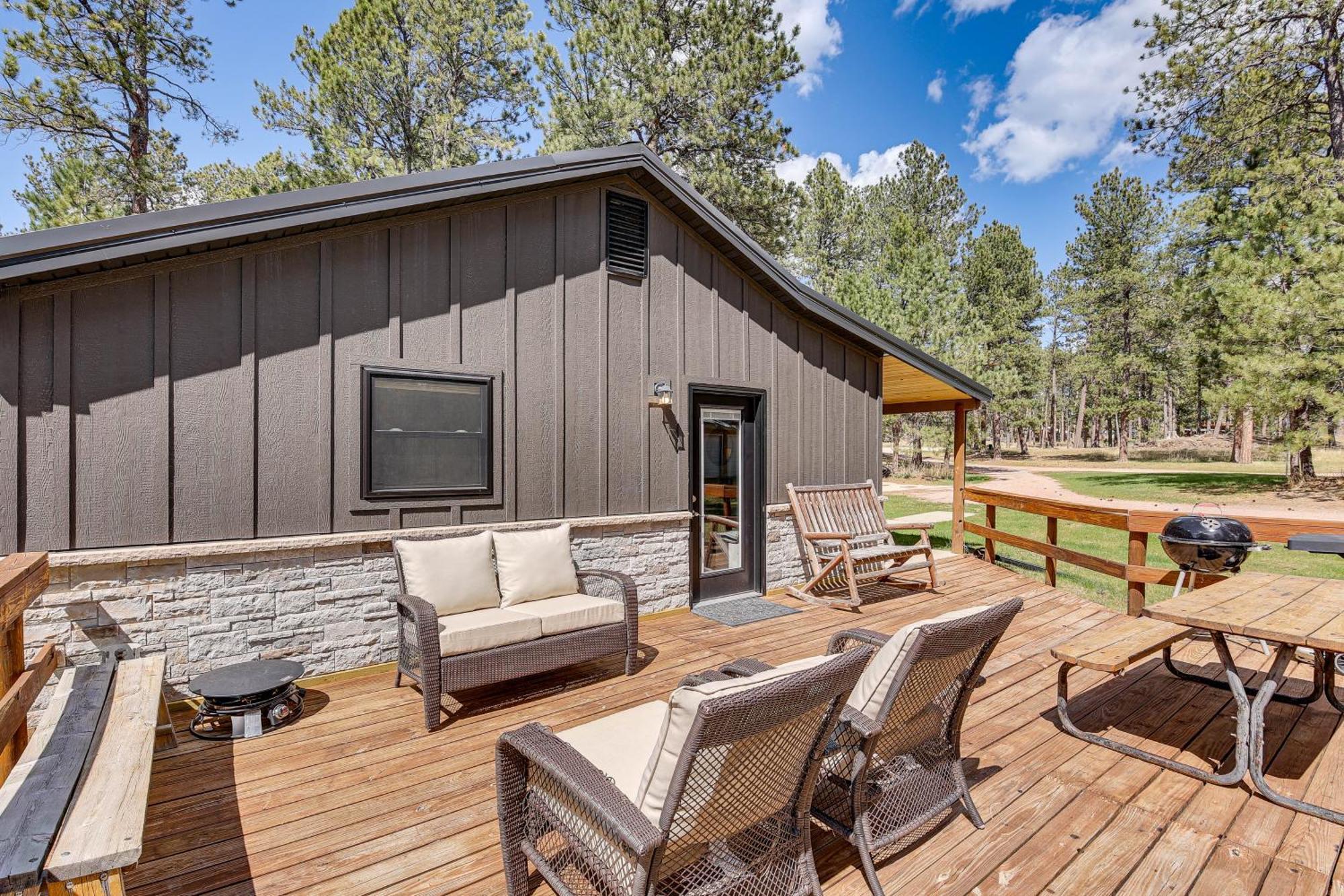 Private Black Hills Home With Corral Horses Welcome Custer Bagian luar foto