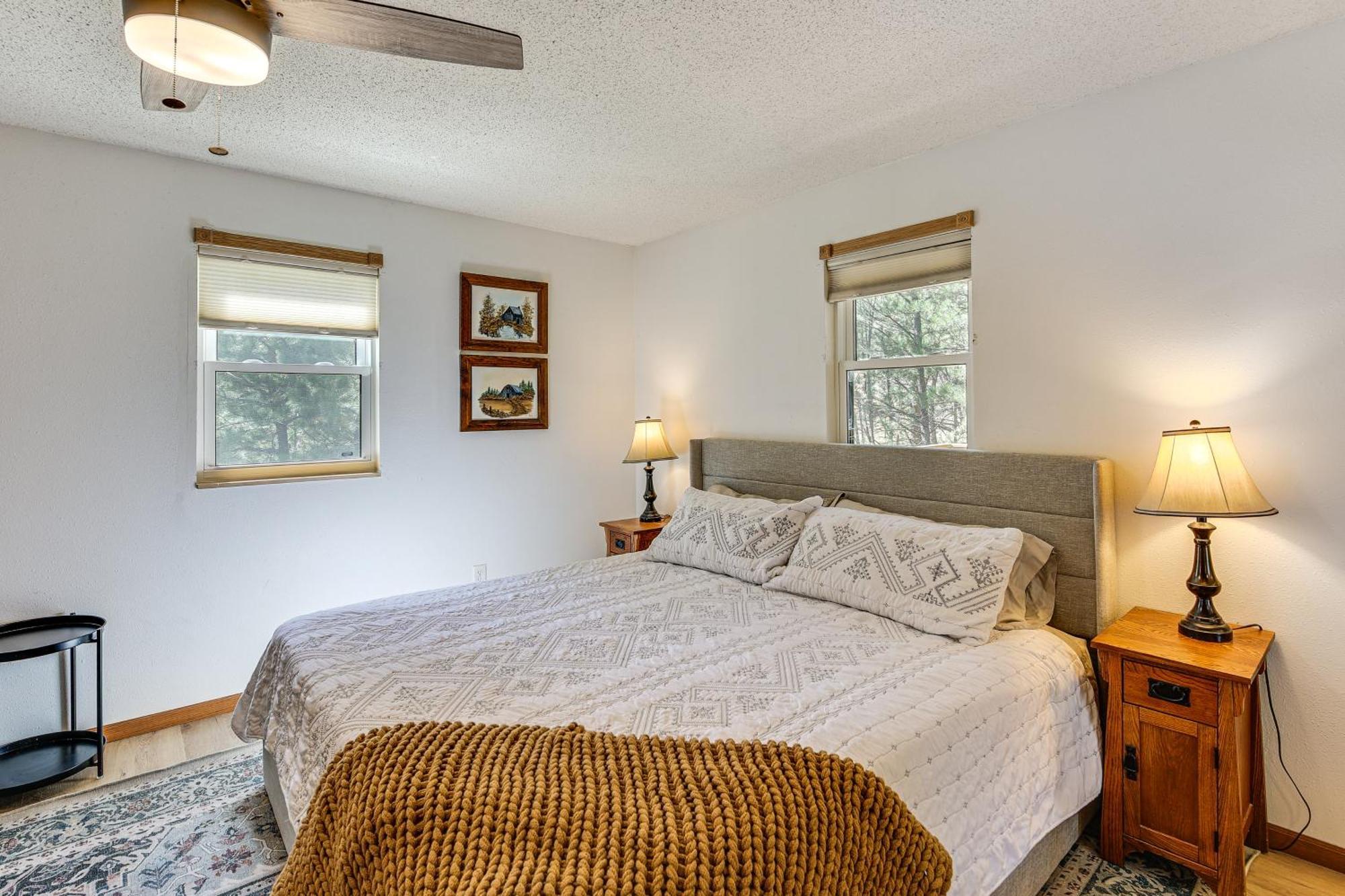 Private Black Hills Home With Corral Horses Welcome Custer Bagian luar foto