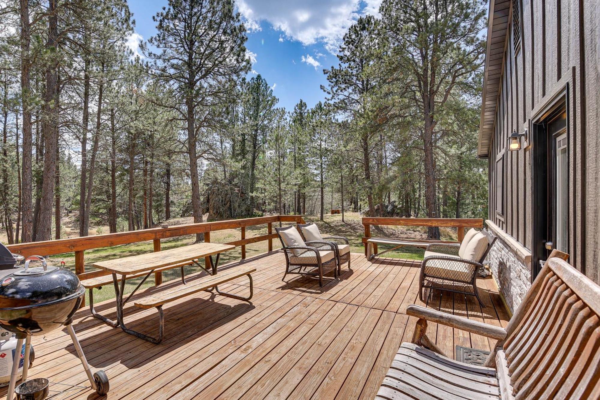 Private Black Hills Home With Corral Horses Welcome Custer Bagian luar foto